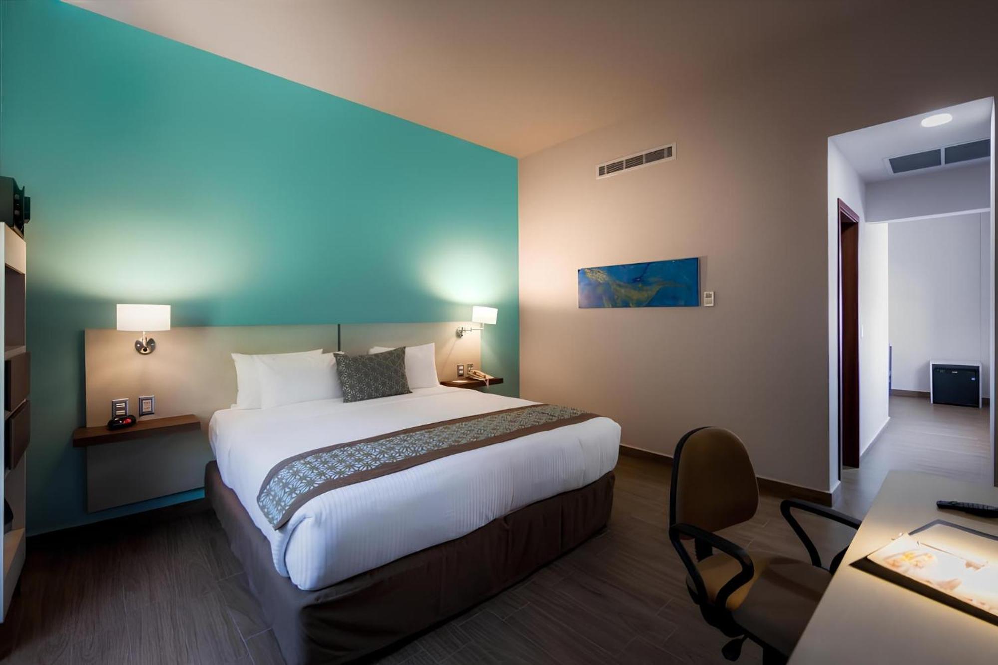 Comfort Inn & Suites Los Cabos Cabo San Lucas Exterior foto